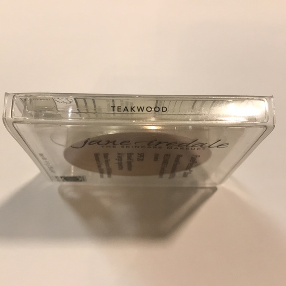 TEAKWOOD PurePressed Base Foundation - Picture 3 of 3